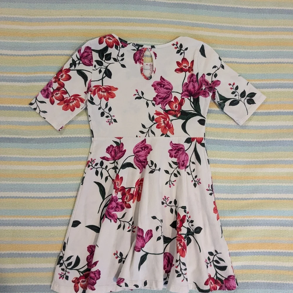 Old Navy floral print knit dress size Small 6/7